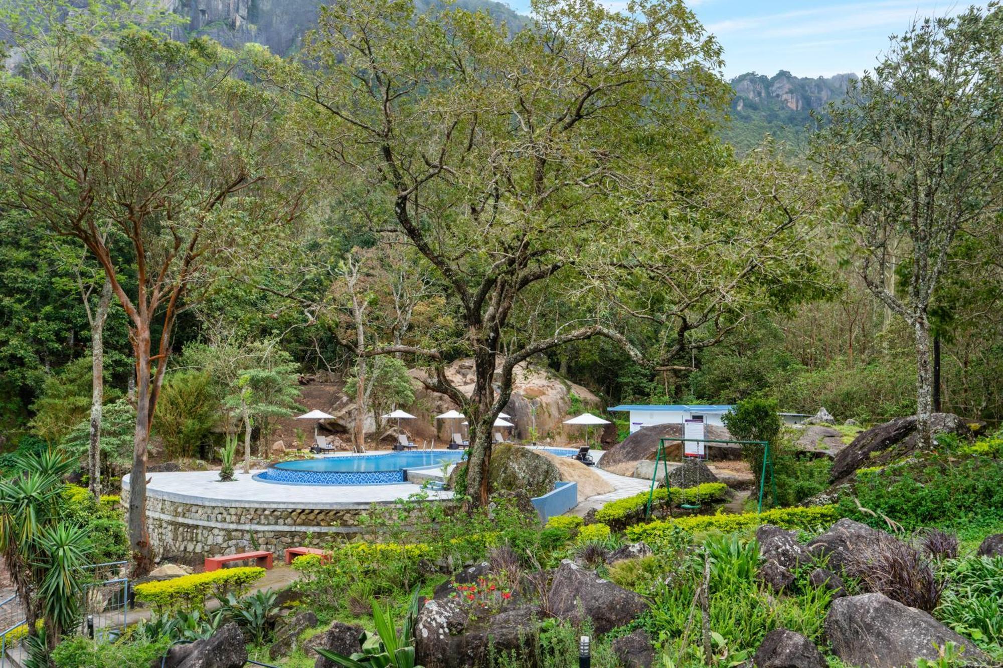 Hotel Sterling Munnar Exterior foto
