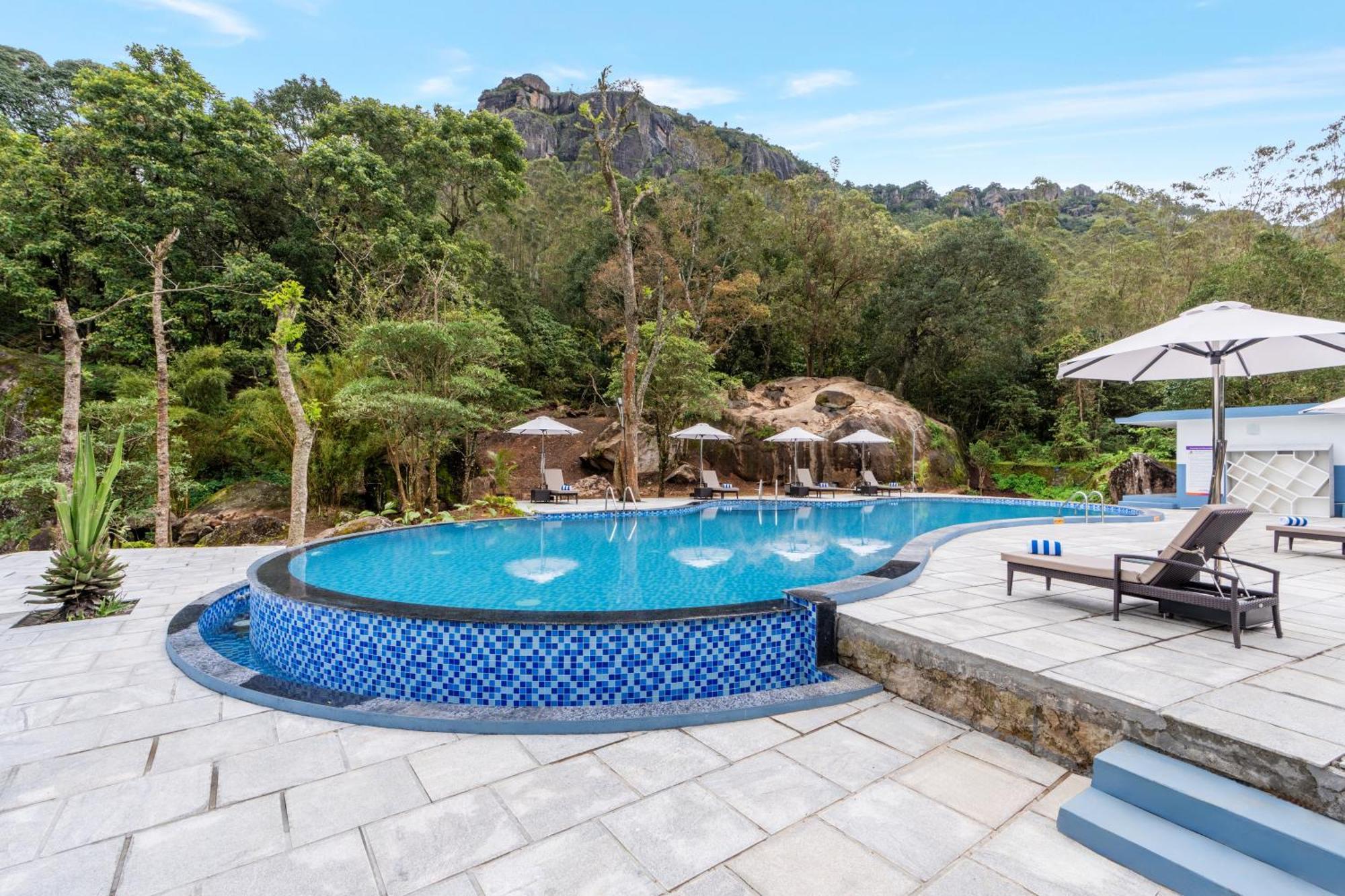 Hotel Sterling Munnar Exterior foto